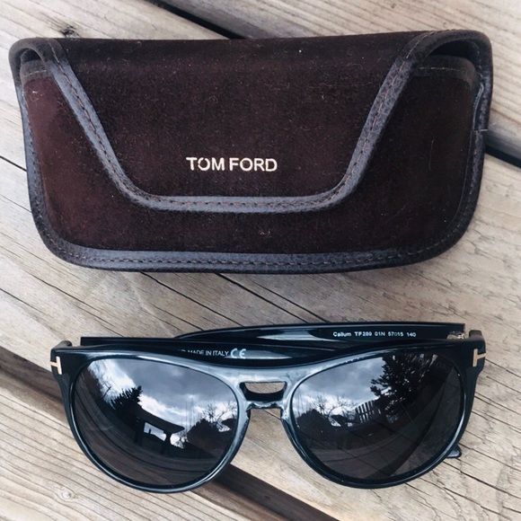 AUTHENTIC - Tom Ford Sunglasses - Picture 5 of 5